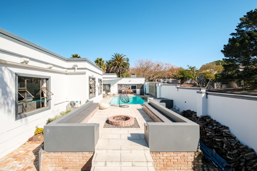 5 Bedroom Property for Sale in Valmary Park Western Cape